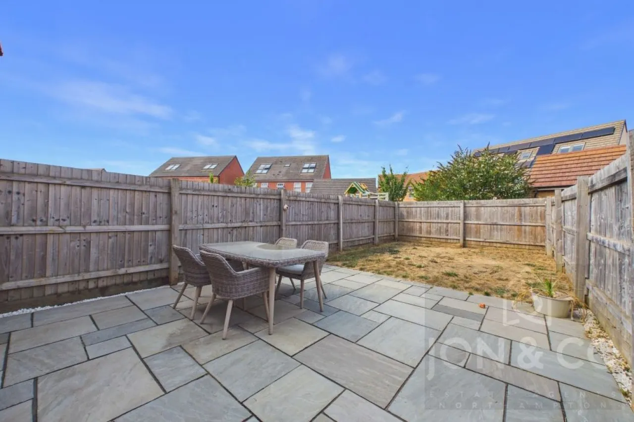 Cowpasture Court, Moulton, NN3, photo 13