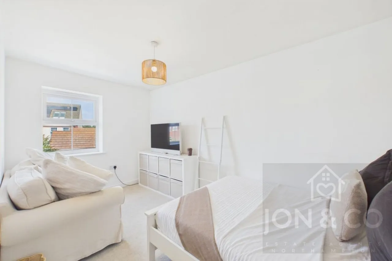 Cowpasture Court, Moulton, NN3, photo 10