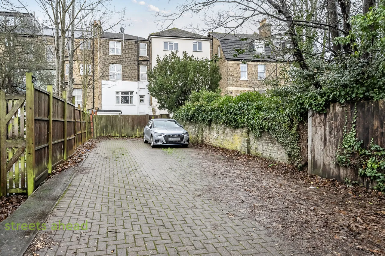 Addiscombe Road, Croydon, CR0, photo 11