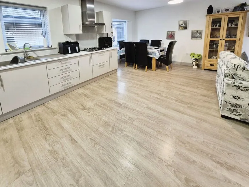 Home Green, Lincoln, Lincolnshire, LN6, photo 11