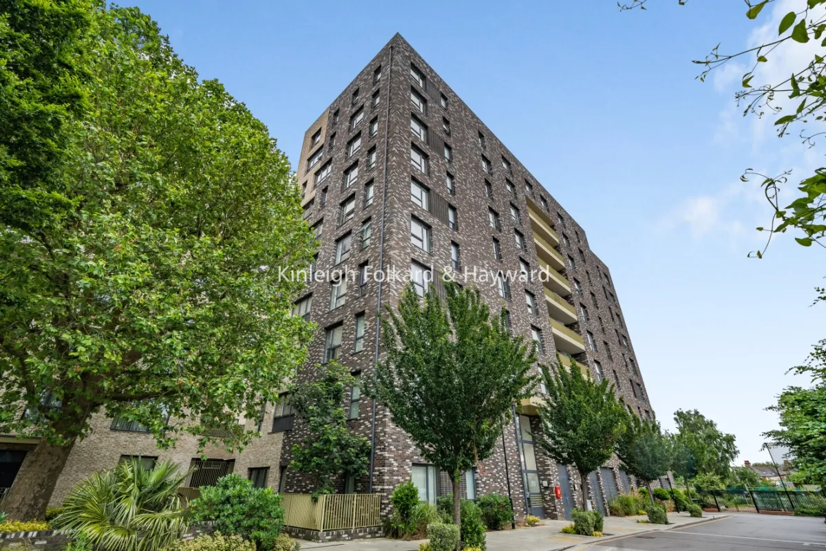 Stanley Road, Acton, W3, photo 7