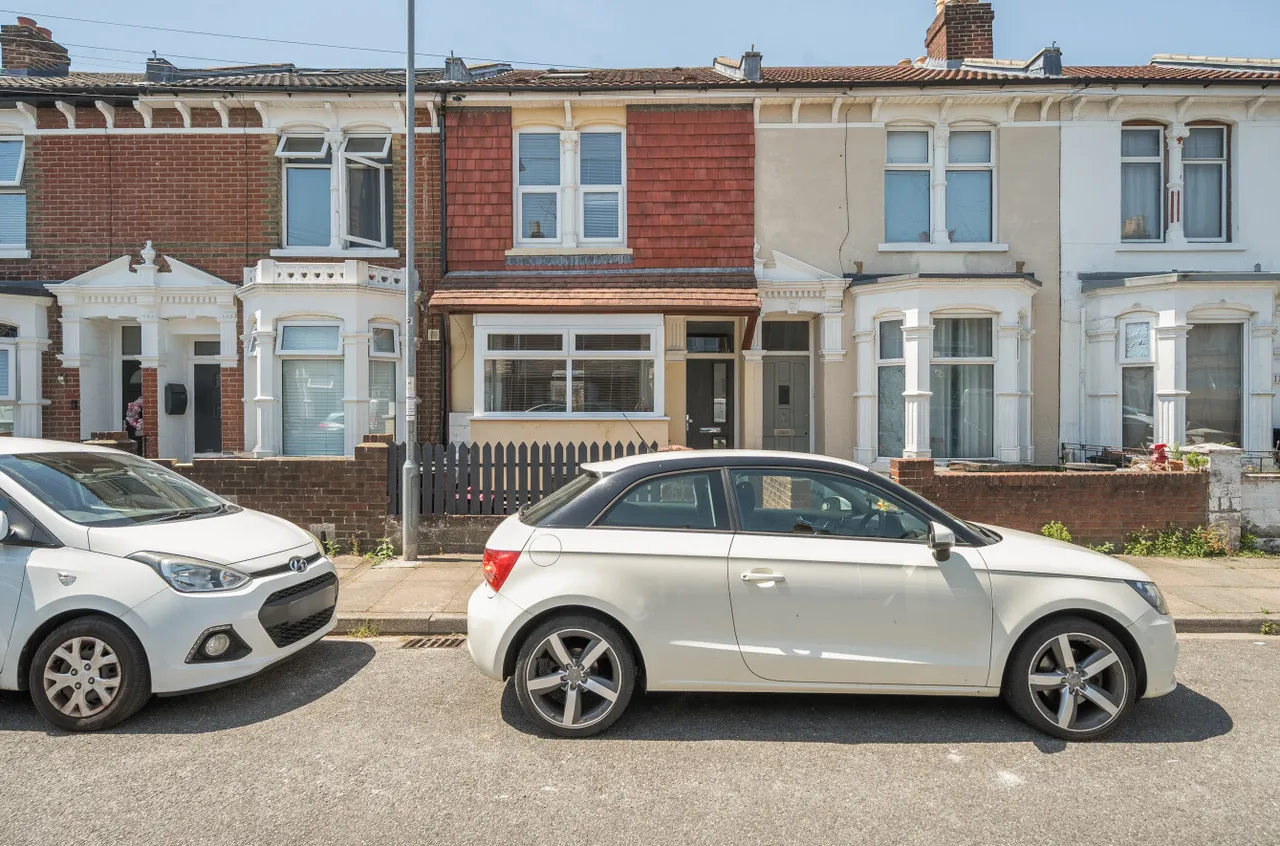 4 bed house for sale, Burlington Road, Portsmouth, PO2