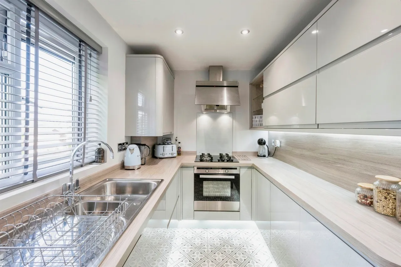 Hawthorn Grove, Conisbrough, DN12, photo 6