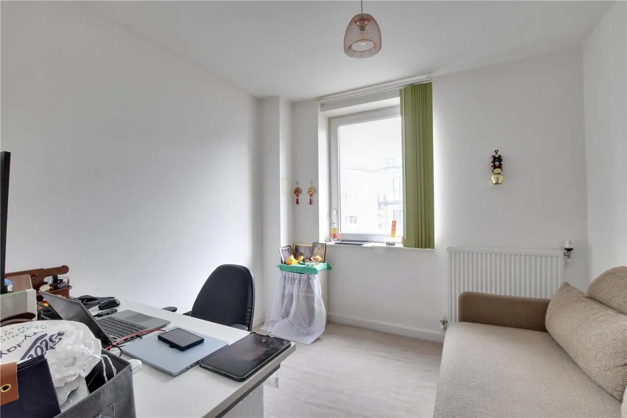 Blackwall Lane, Greenwich, London, SE10, photo 6
