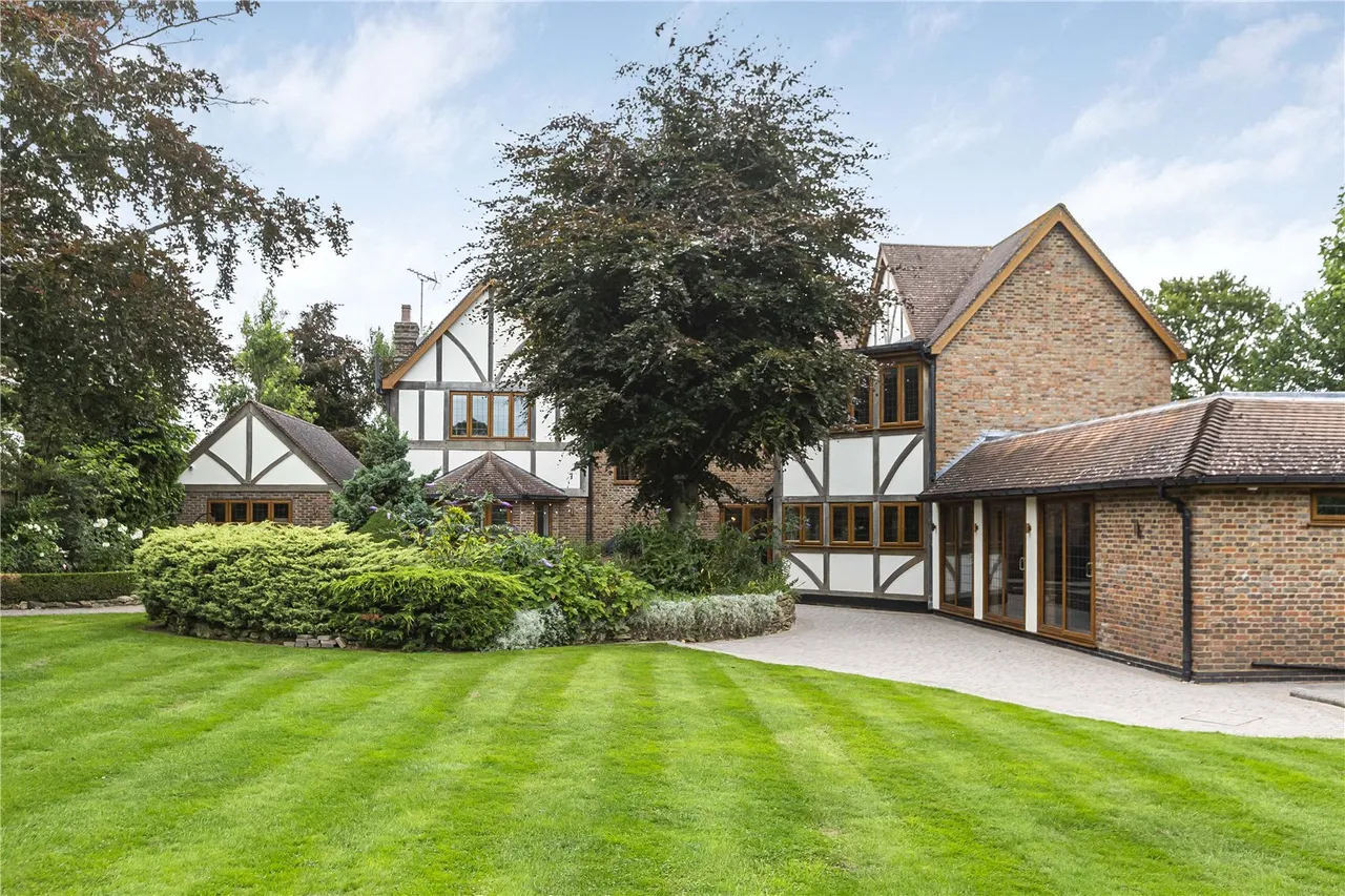 Hanyards Lane, Cuffley, Hertfordshire, EN6 4AS, photo 15