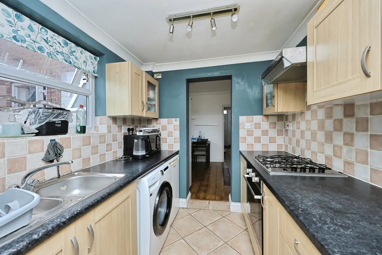 Sprowston Road, Norwich, Norfolk, NR3, photo 5