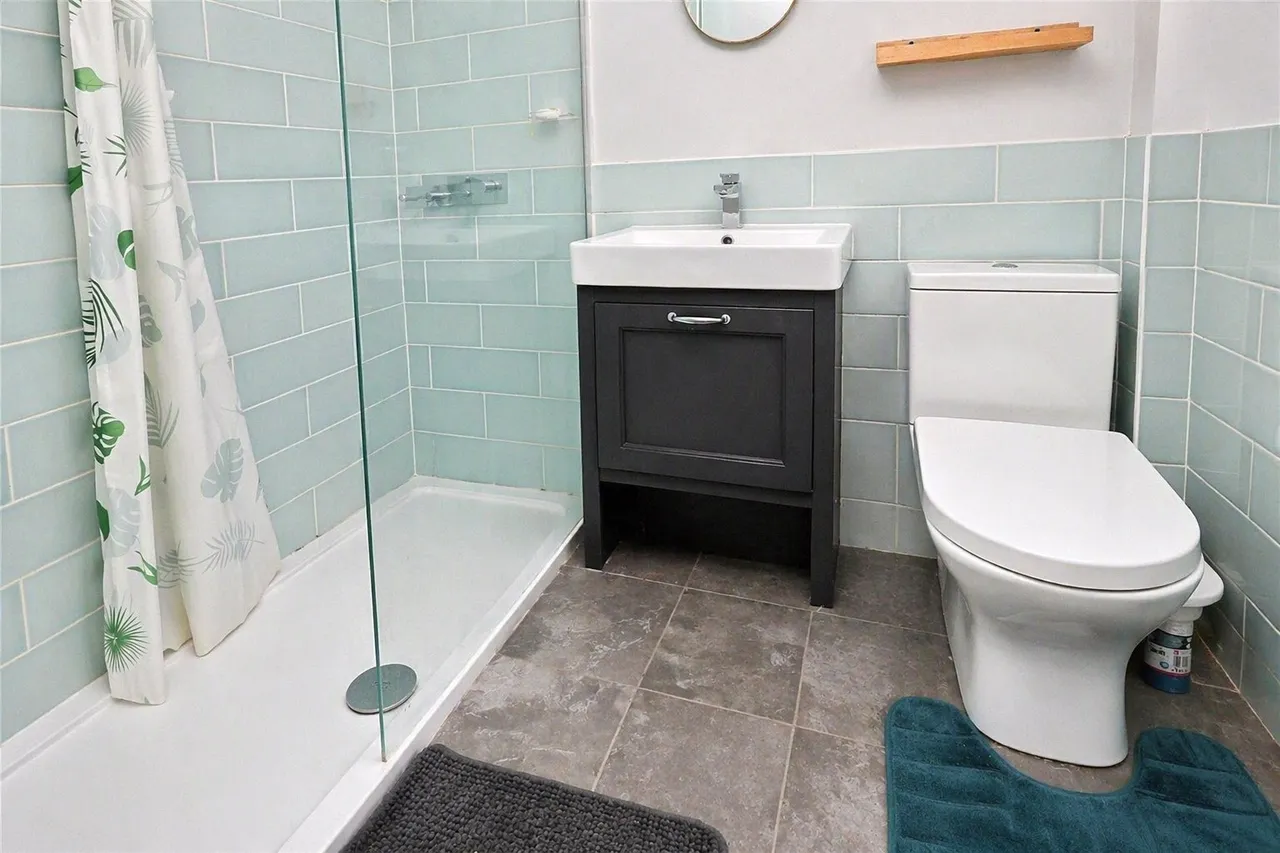 Sprowston Road, Norwich, Norfolk, NR3, photo 6