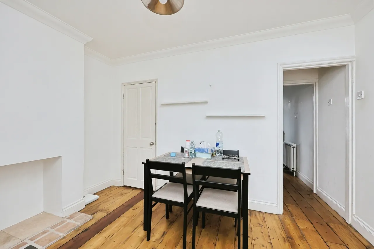 Sprowston Road, Norwich, Norfolk, NR3, photo 3