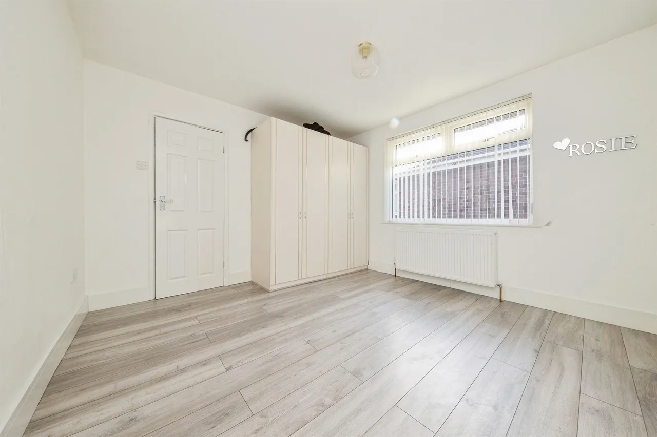 Jameson Road, Clacton-On-Sea, CO15, photo 9