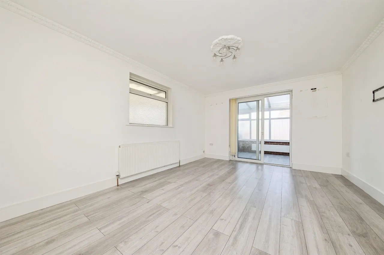 Jameson Road, Clacton-On-Sea, CO15, photo 16