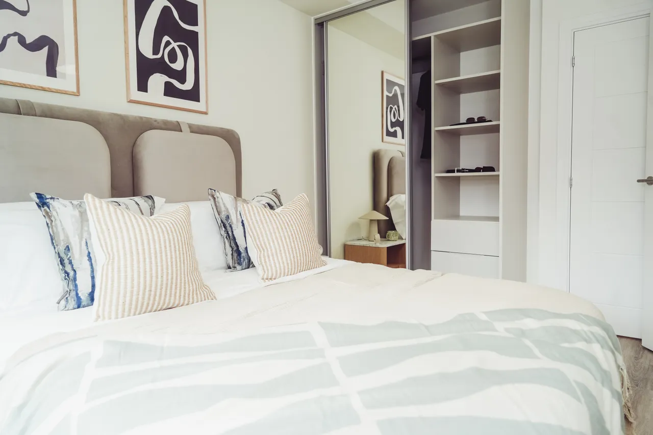 Walton House, DE1, photo 6