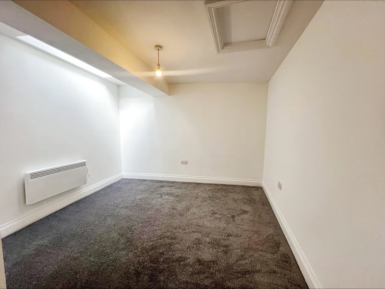 Flat B, 1-3 The Broadway, Newbury, Newbury, RG14 1AS, photo 12