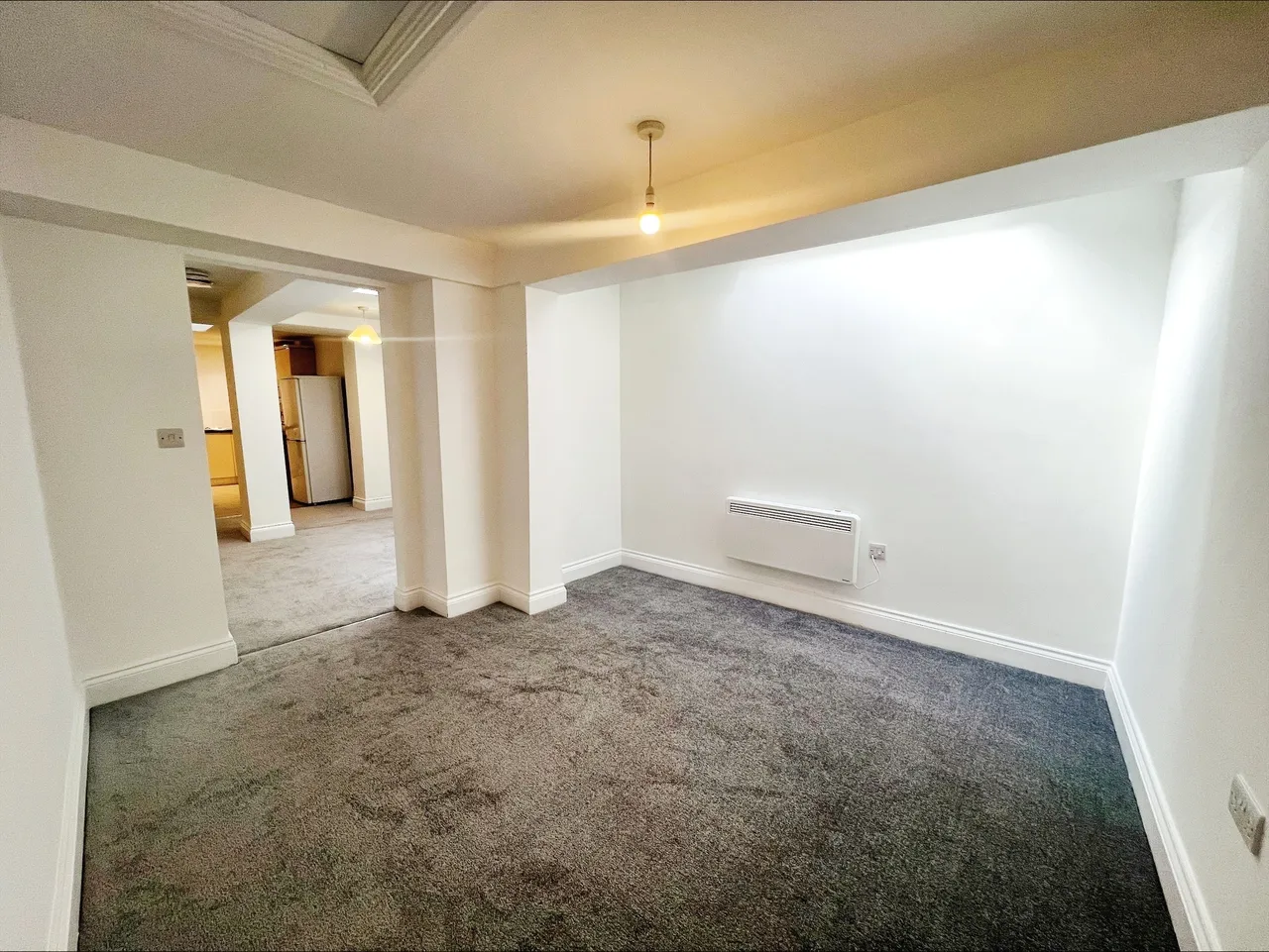 Flat B, 1-3 The Broadway, Newbury, Newbury, RG14 1AS, photo 10