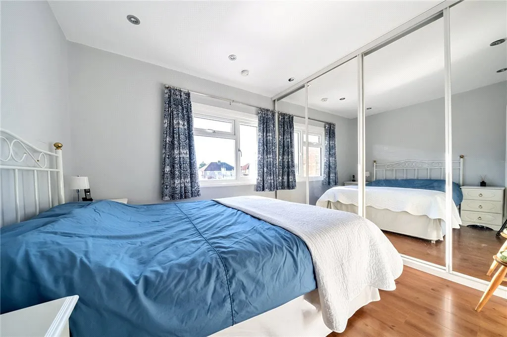 Farnham Road, DA16, photo 7