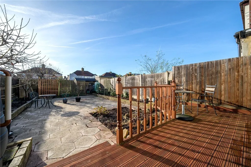 Farnham Road, DA16, photo 4