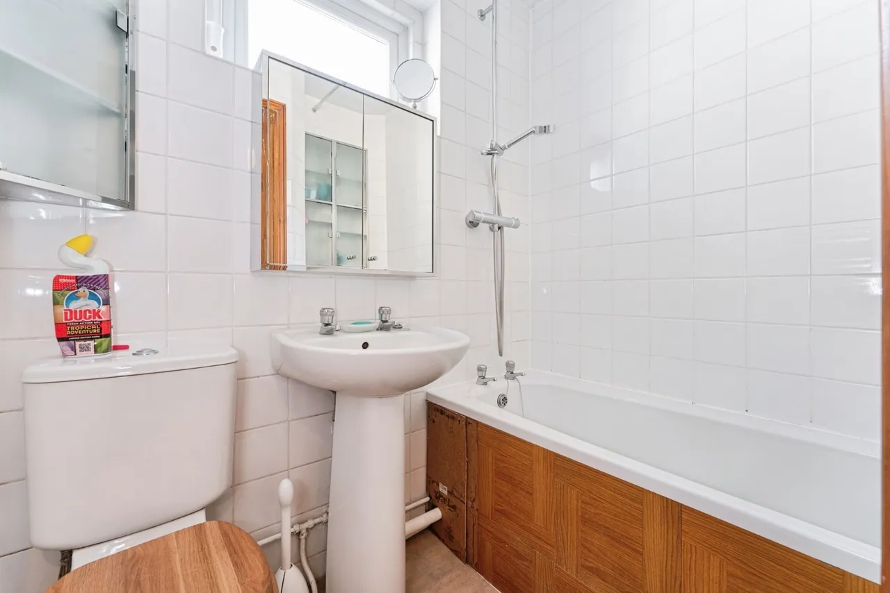 Cherry Hinton Road, Cambridge, CB1, photo 16