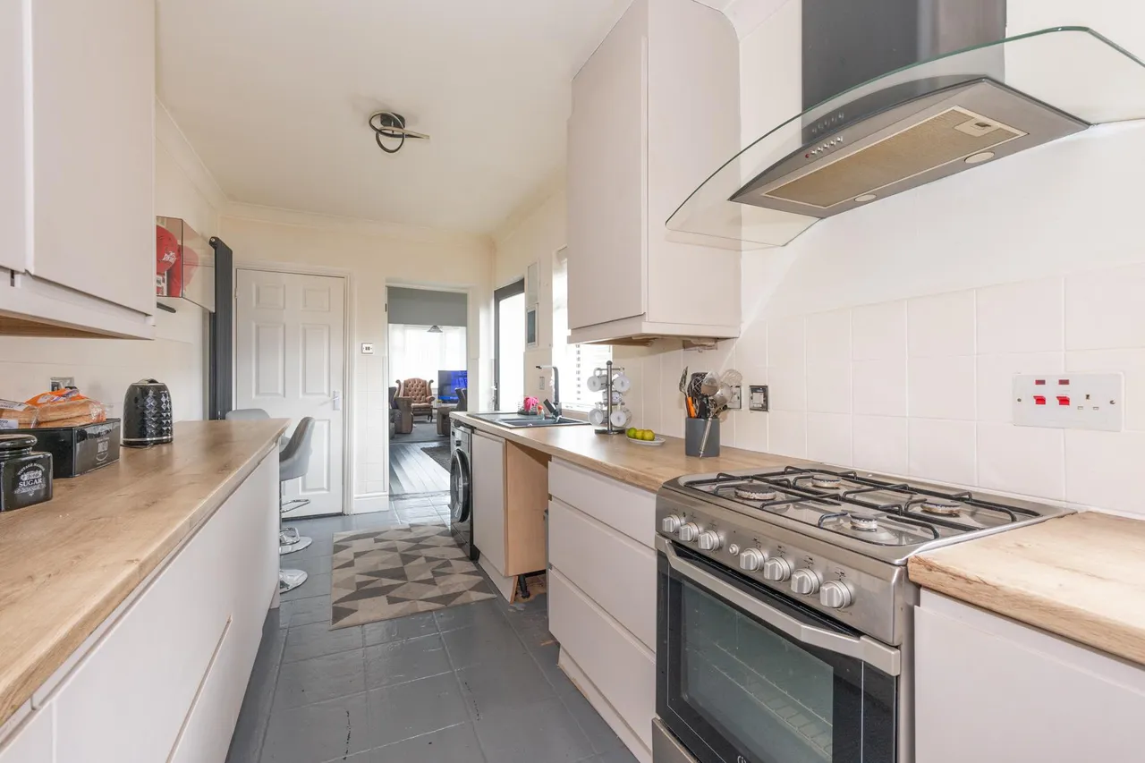 Victoria Terrace, Maryport, CA15, photo 10