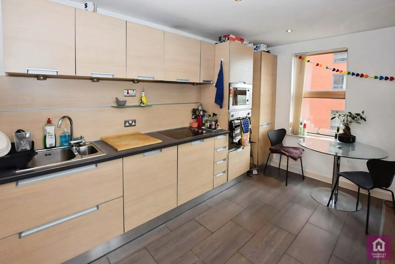Hornbeam Way, Green Quarter, M4, photo 5