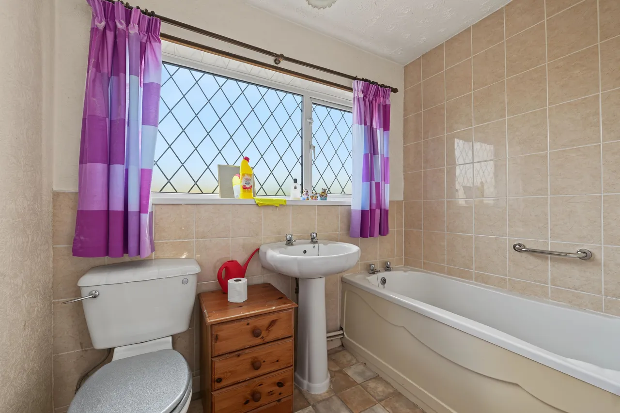 Garnett Crescent, Leicester, LE2, photo 7