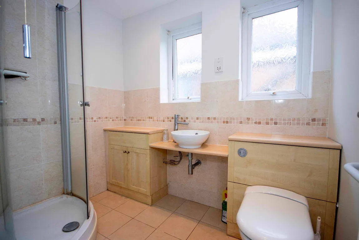 Furze View, Chorleywood, WD3, photo 28