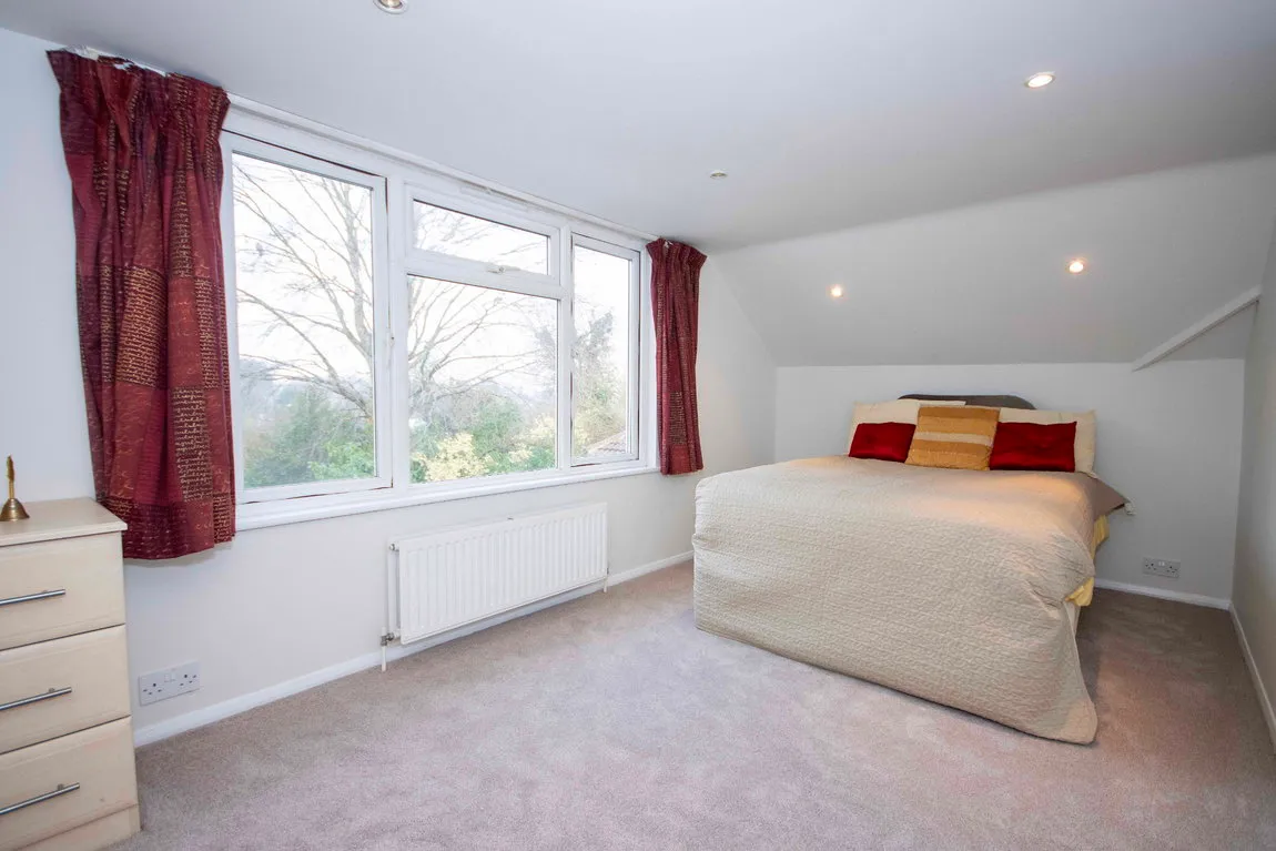 Furze View, Chorleywood, WD3, photo 13