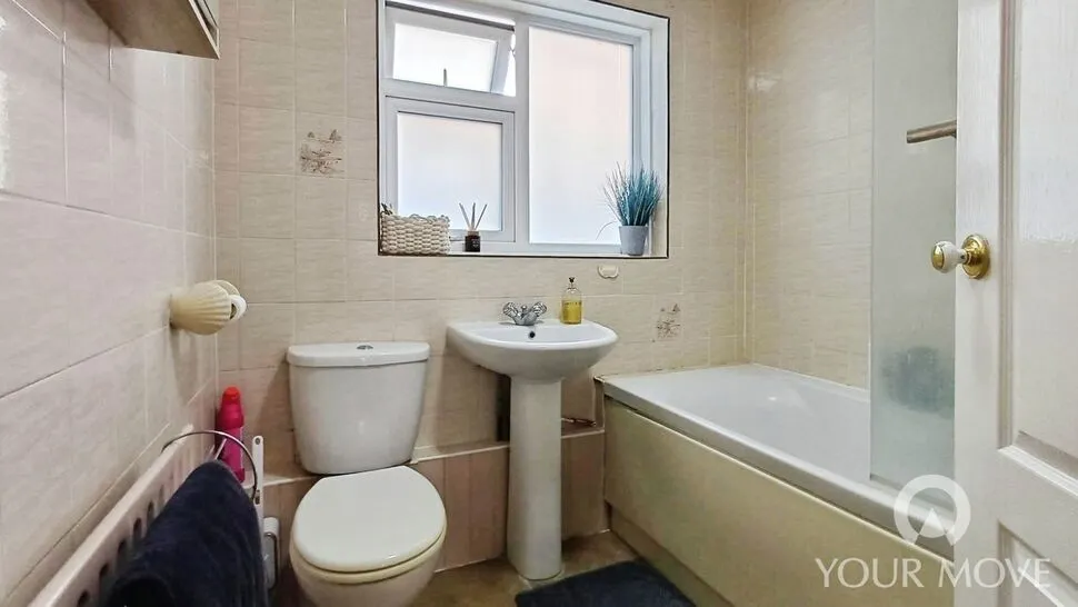 Cerne Road, Gravesend, Kent, DA12, photo 11