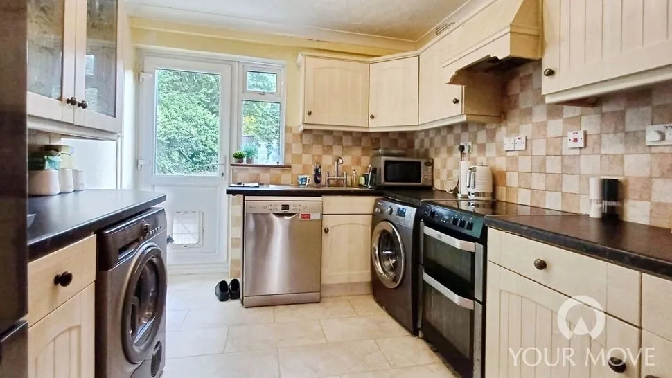 Cerne Road, Gravesend, Kent, DA12, photo 5