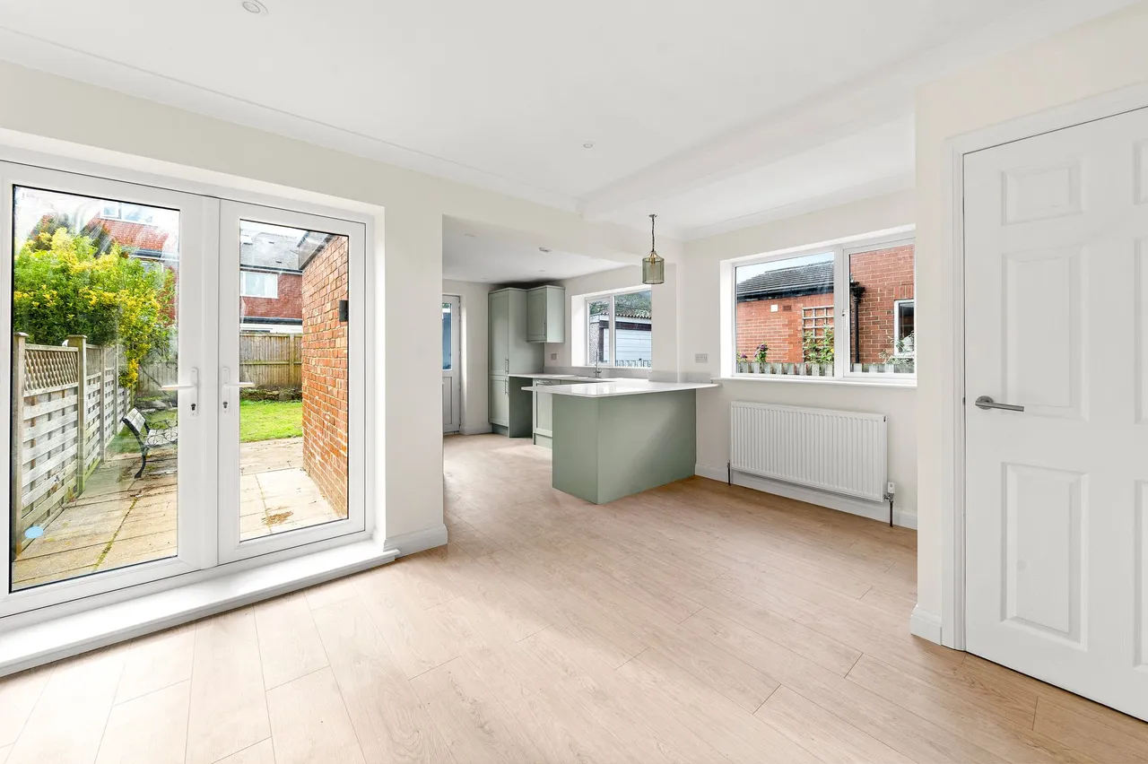 St. Johns Road, Harrogate, HG1, photo 5