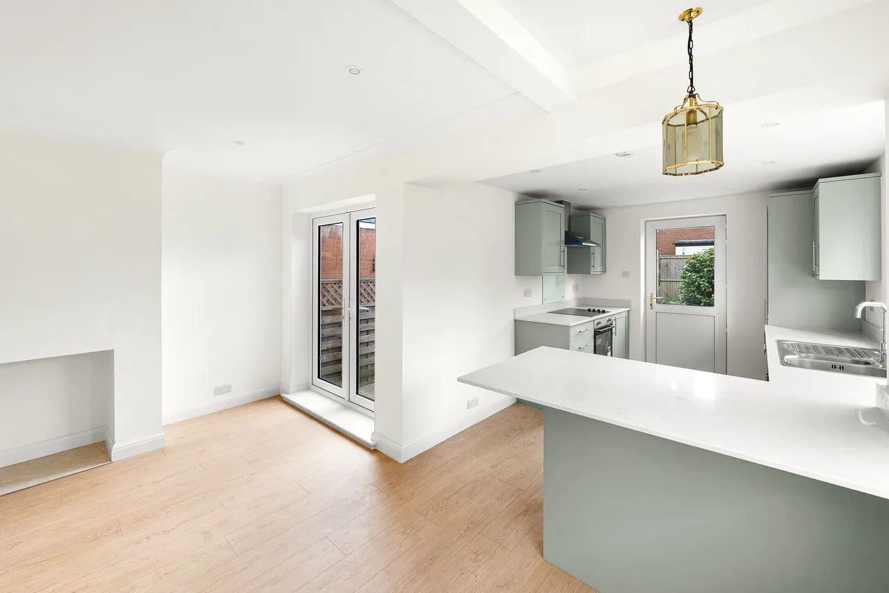 St. Johns Road, Harrogate, HG1, photo 7
