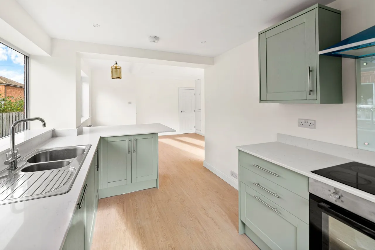 St. Johns Road, Harrogate, HG1, photo 6