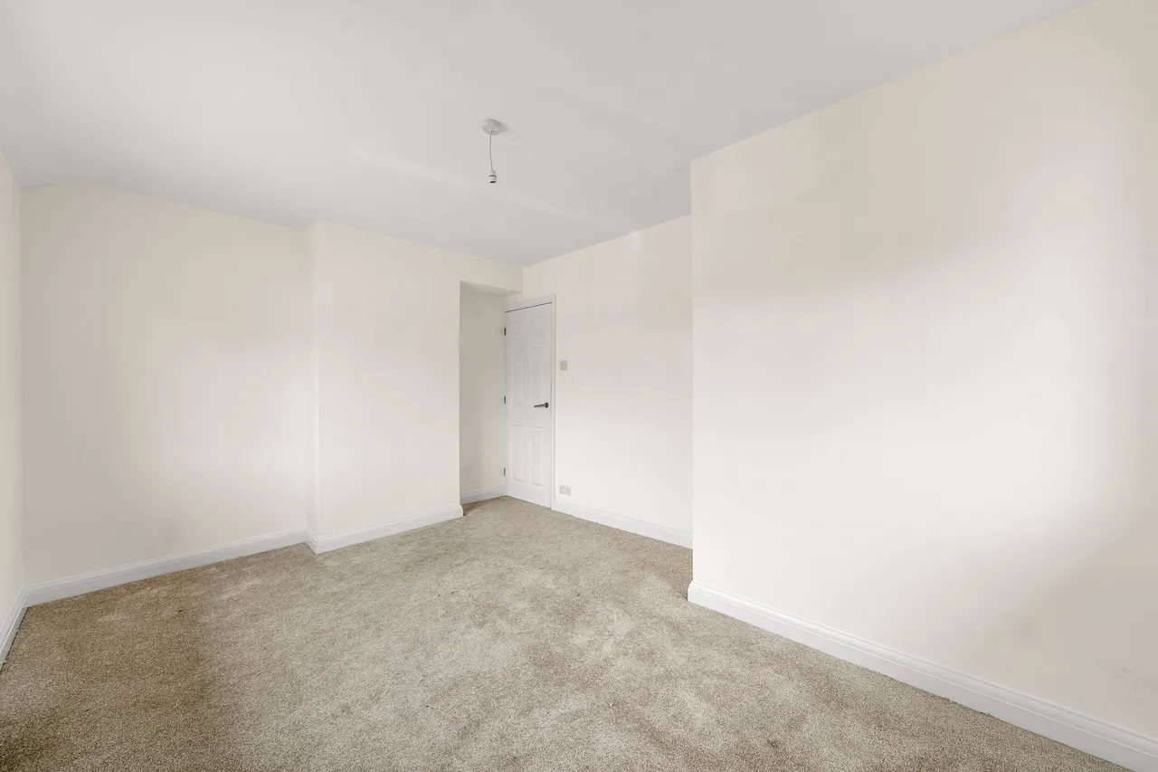 St. Johns Road, Harrogate, HG1, photo 10