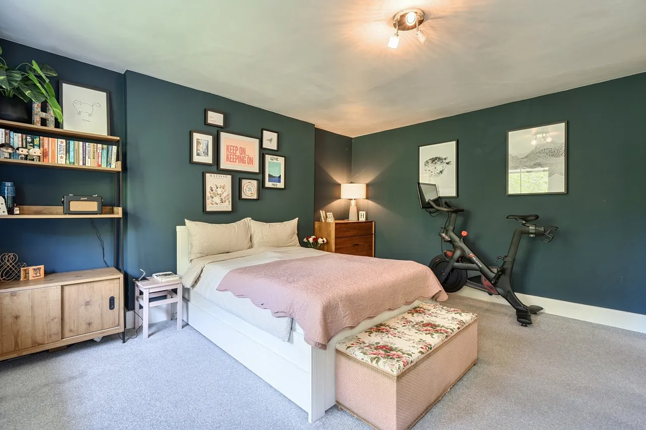 Burnt Ash Road, SE12, photo 15