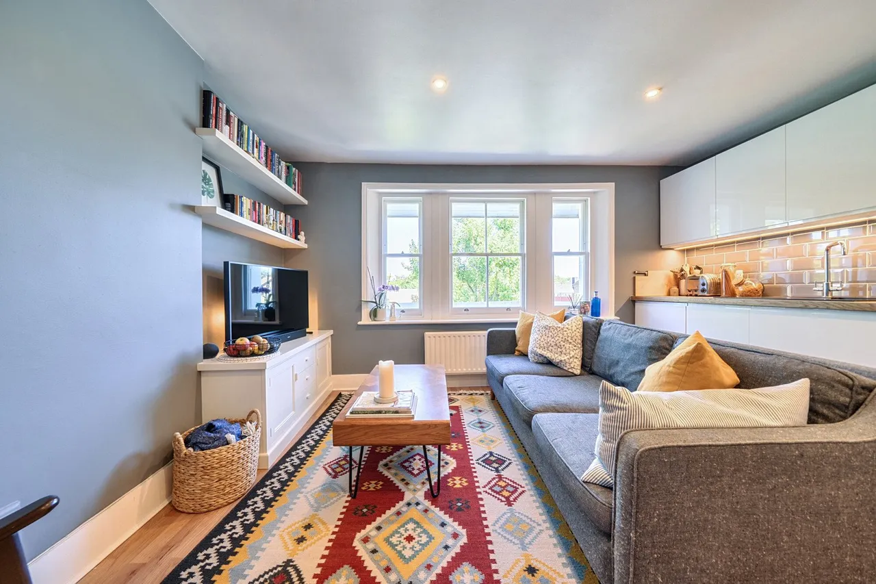 Burnt Ash Road, SE12, photo 11