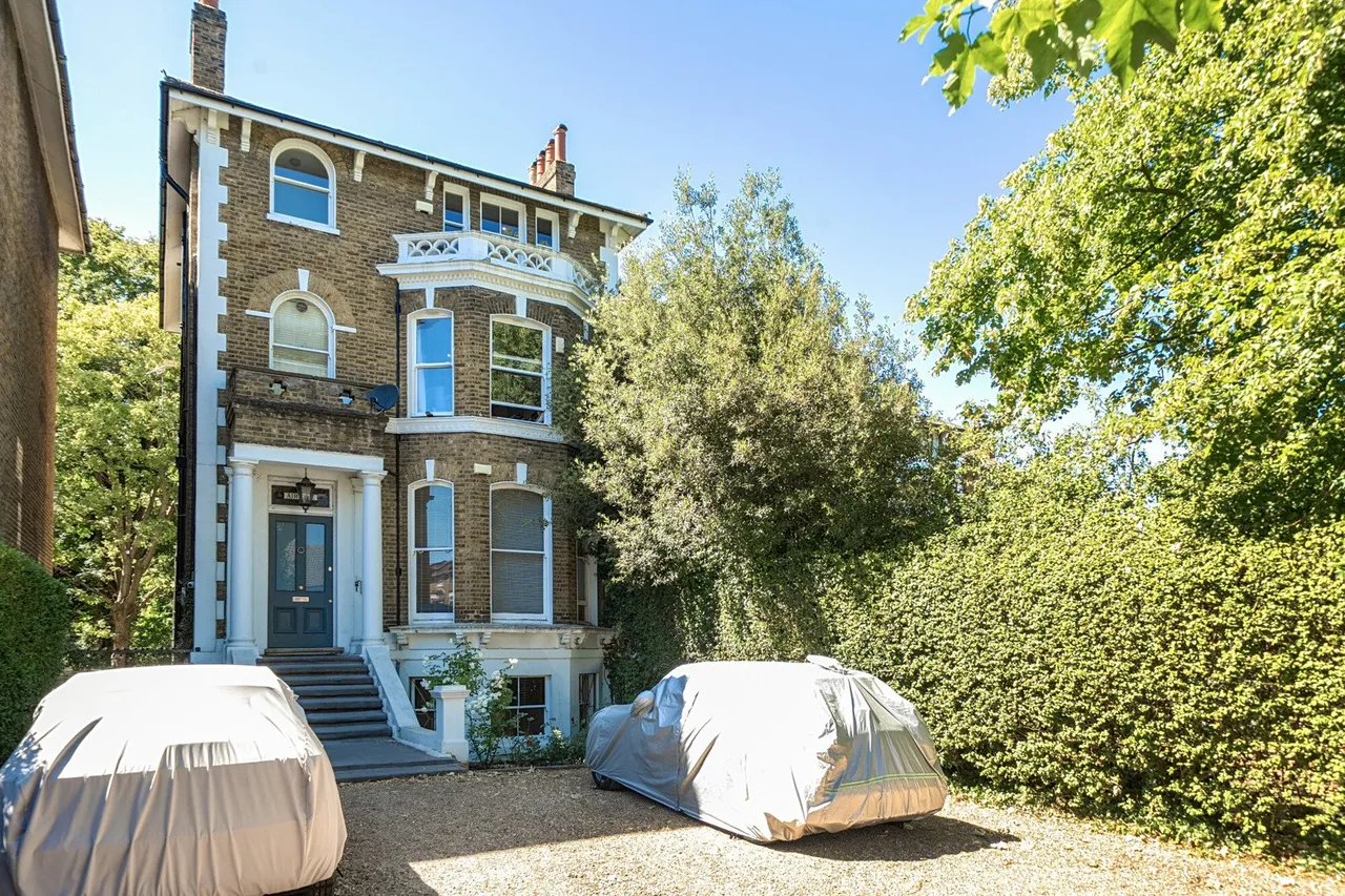 Burnt Ash Road, SE12, photo 2