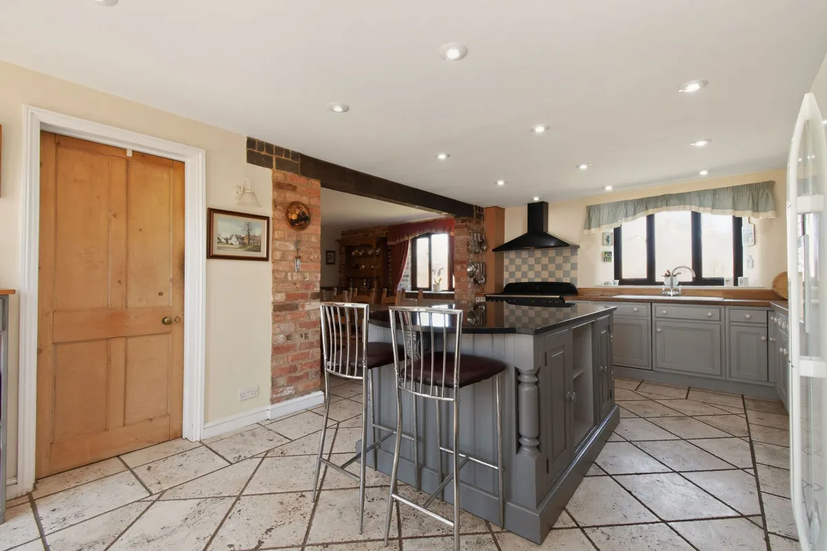 Burcote Lane, Wood Burcote, NN12, photo 11