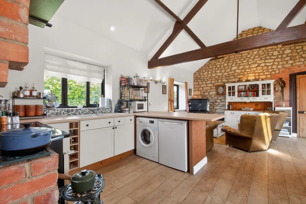 Burcote Lane, Wood Burcote, NN12, photo 32