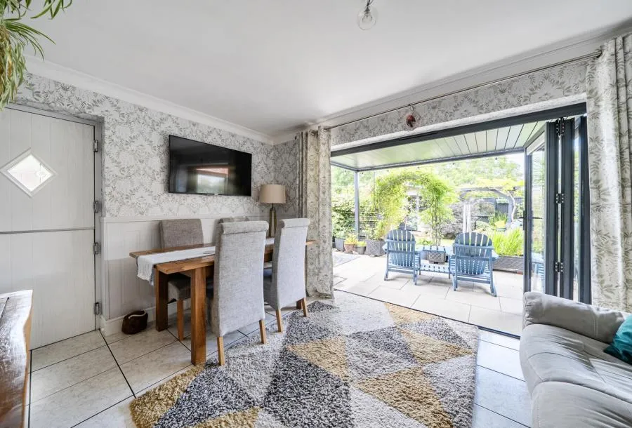 George Dowty Drive, Northway, GL20, photo 5