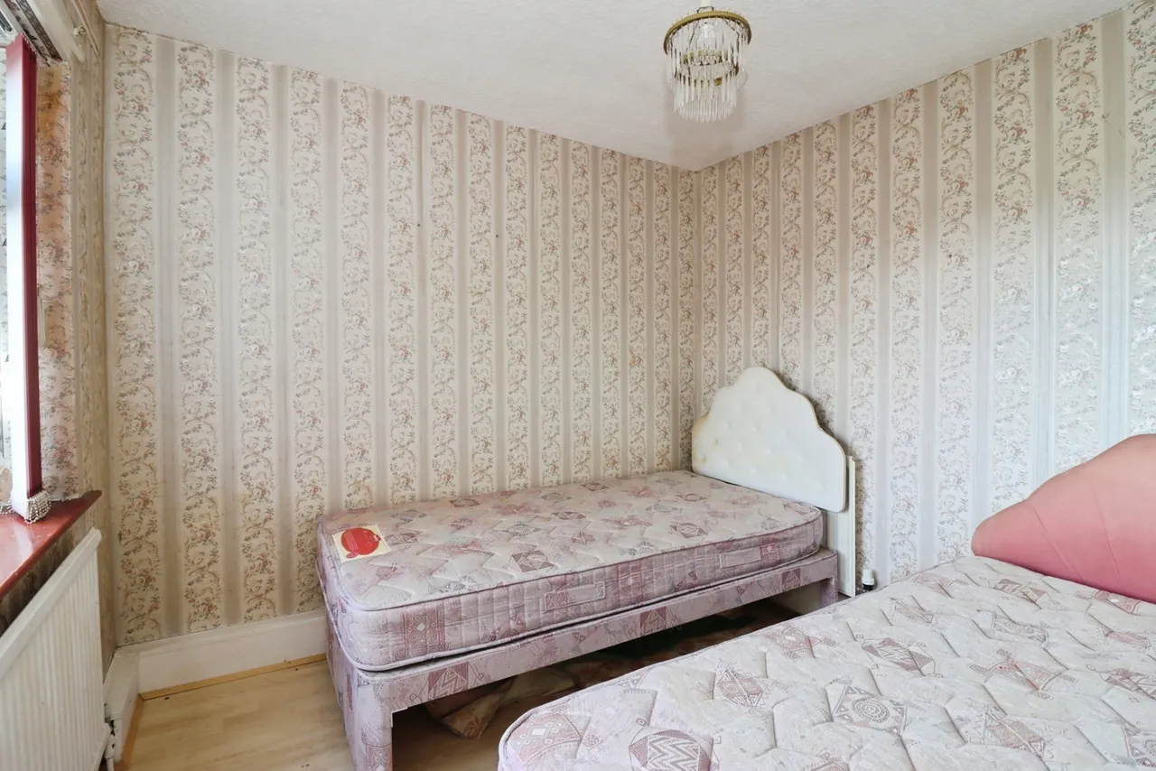 Damon Close, CHESTERFIELD, Derbyshire, S45, photo 10