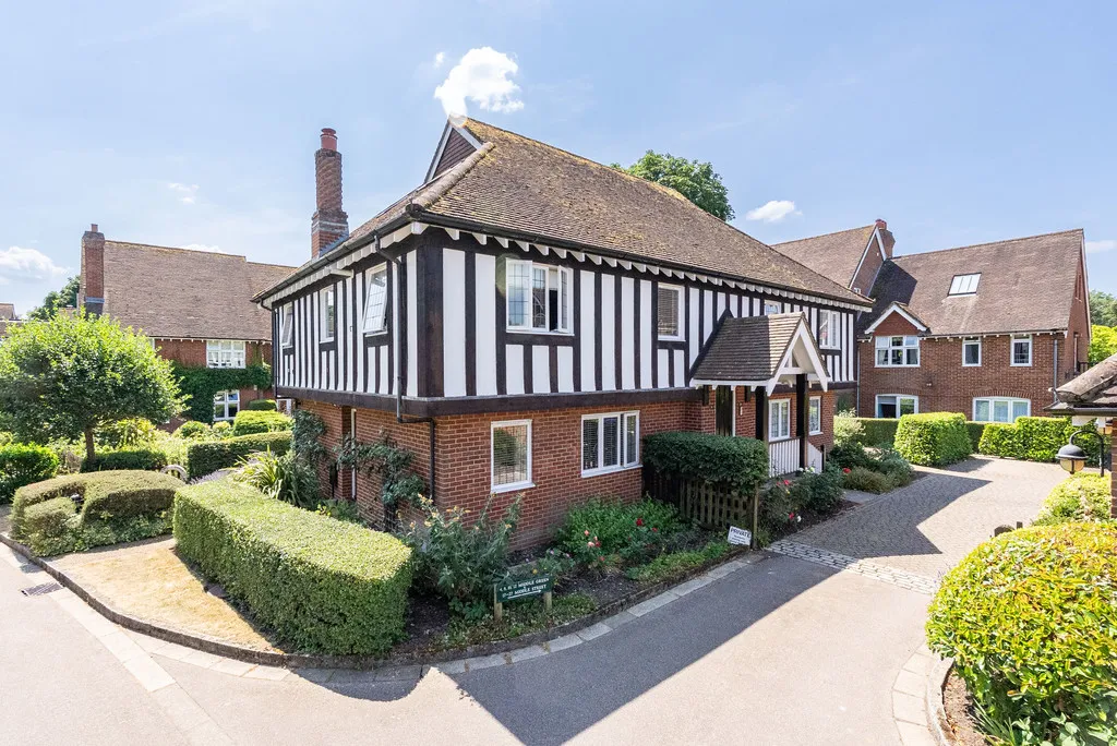 Middle Green, Brockham, RH3, photo 12