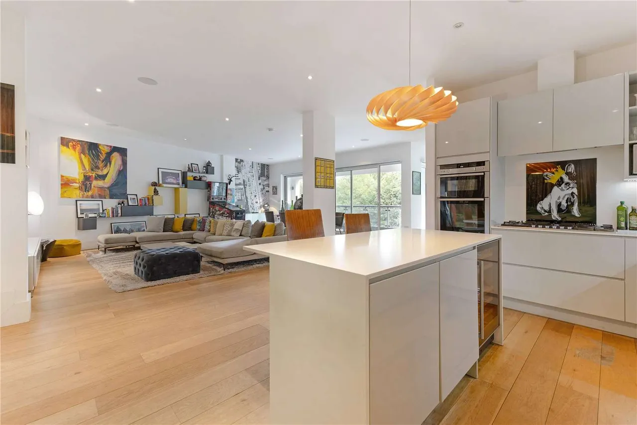 Osiers Road, Putney, London, SW18 1NL, photo 10