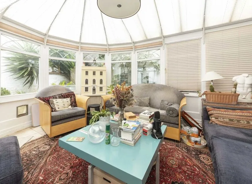 Doughty Street, Bloomsbury, WC1N, photo 7