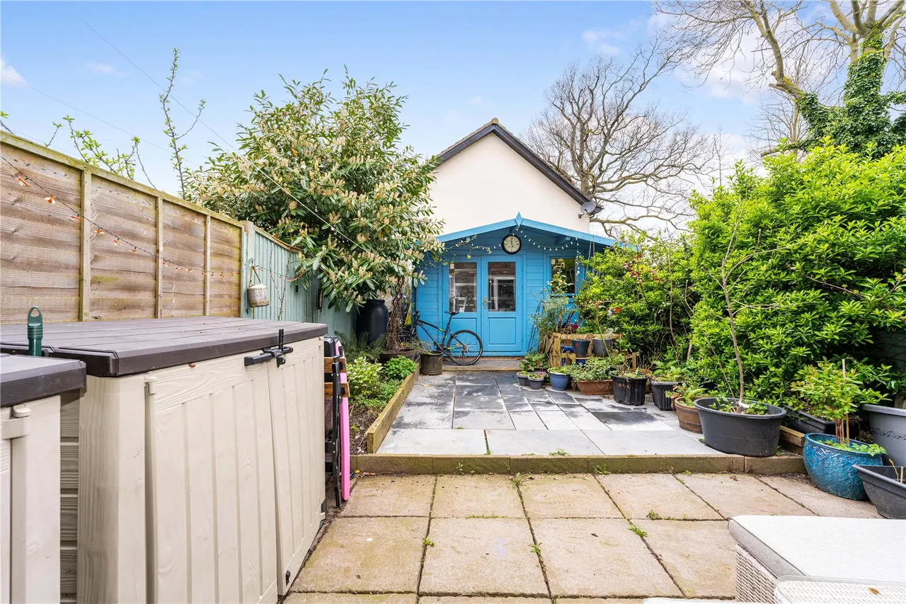 Cavendish Close, Sunbury, TW16 7PT, photo 8
