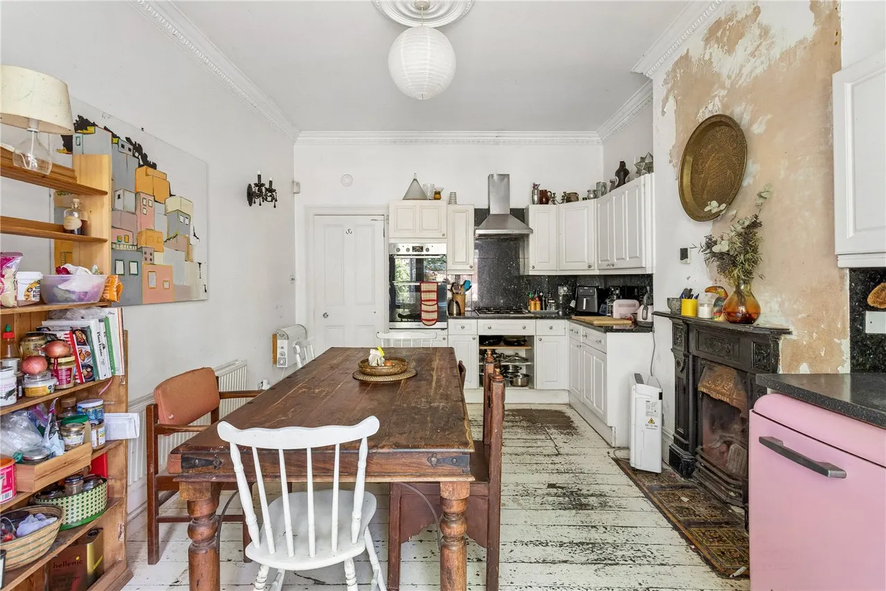 Gunton Road, London, E5, photo 11