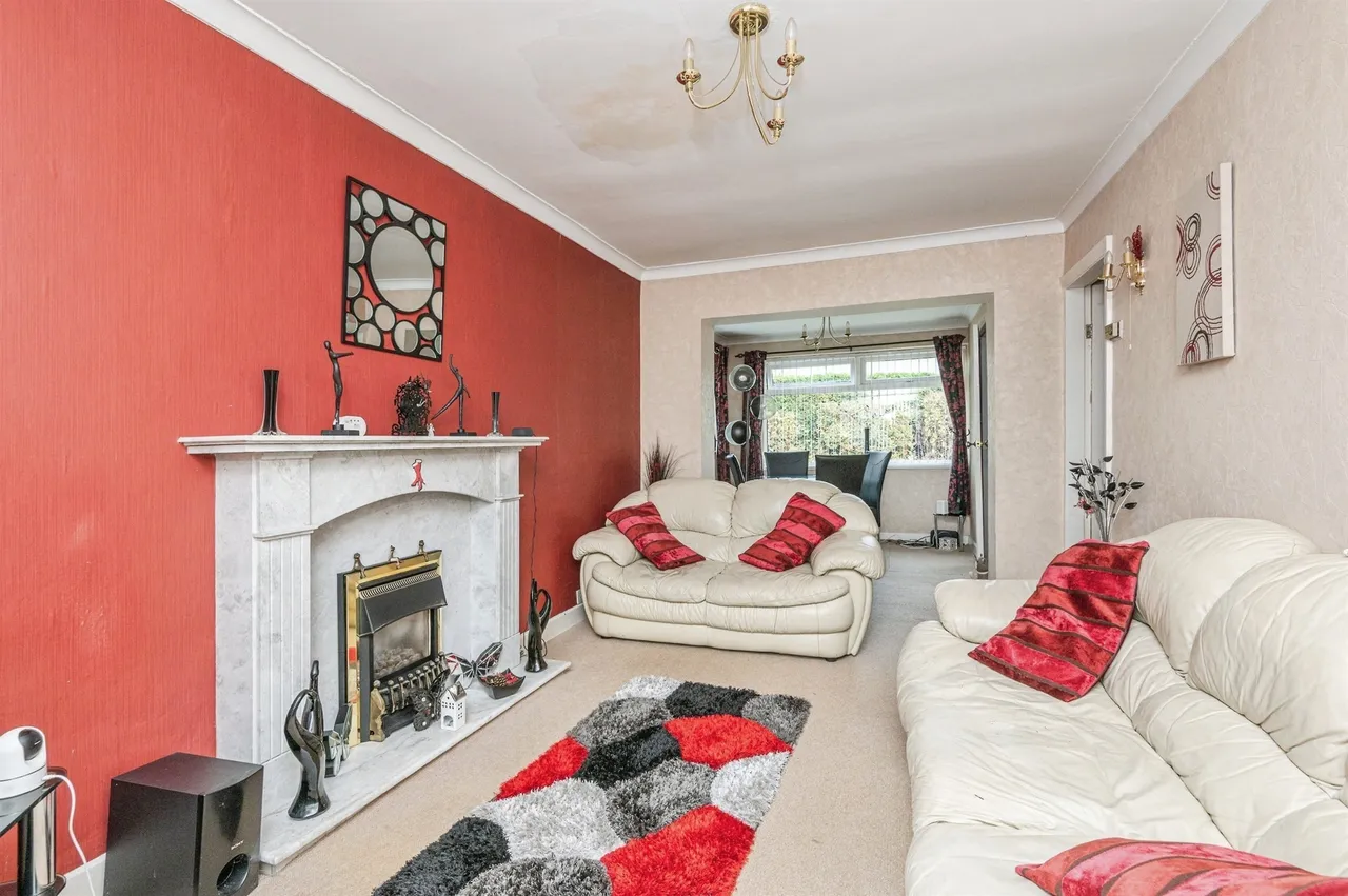 Wooller Road, Low Moor, Bradford, photo 5