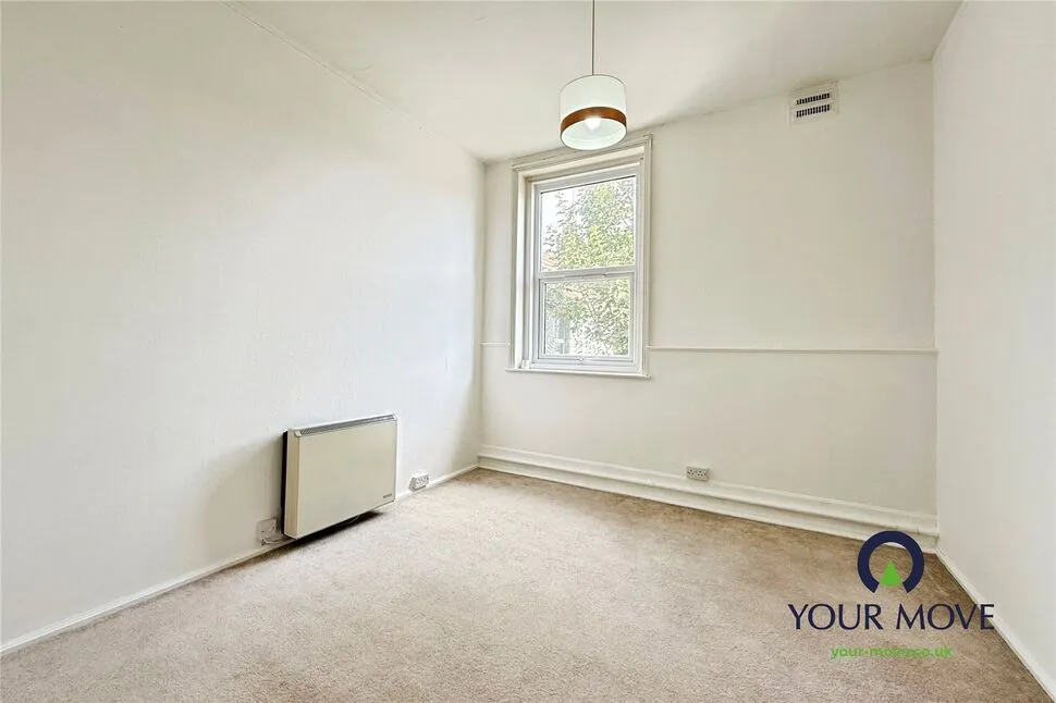 Churchill Court, Ramsgate, CT11, photo 2