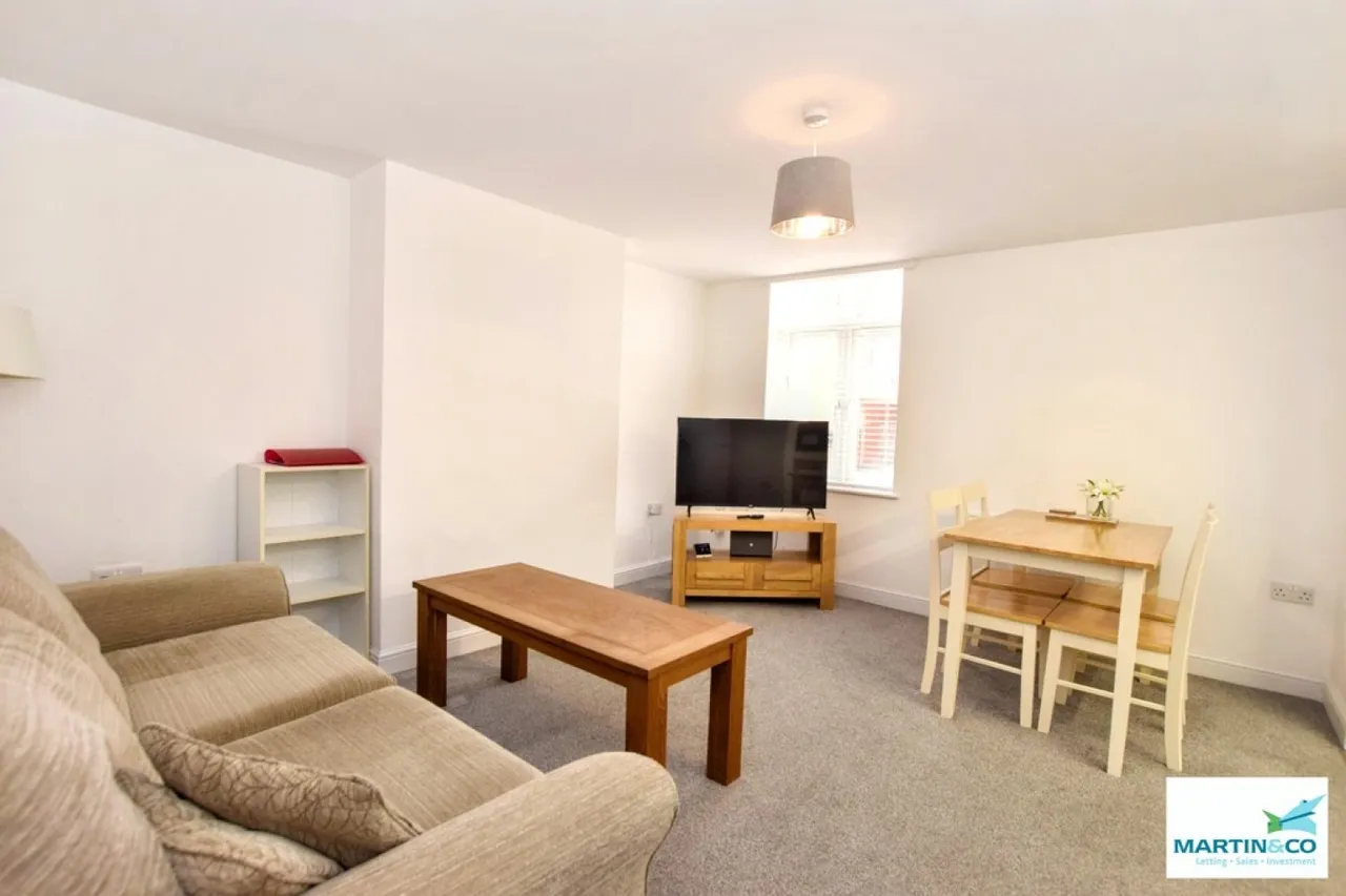 Upper Bond Street, Hinckley, photo 2