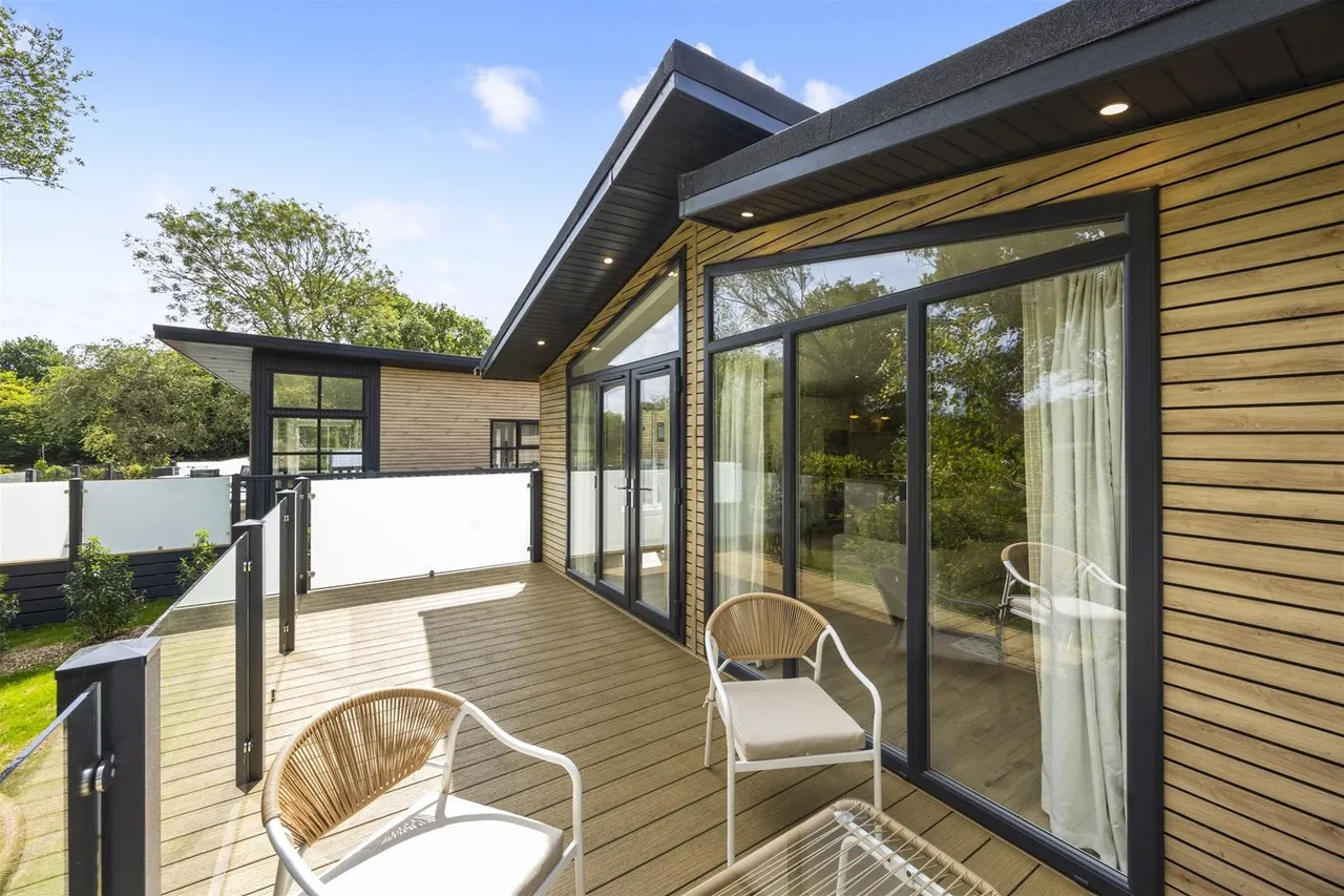 Bluebell Park, Sumners Ponds, Barns Green, Horsham, photo 6