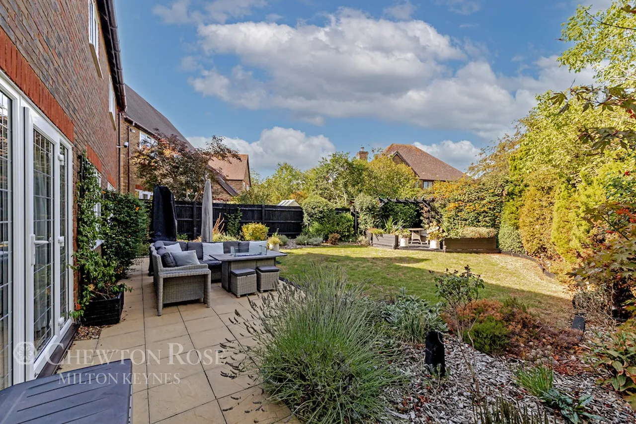 Allerford Court, Furzton, photo 39