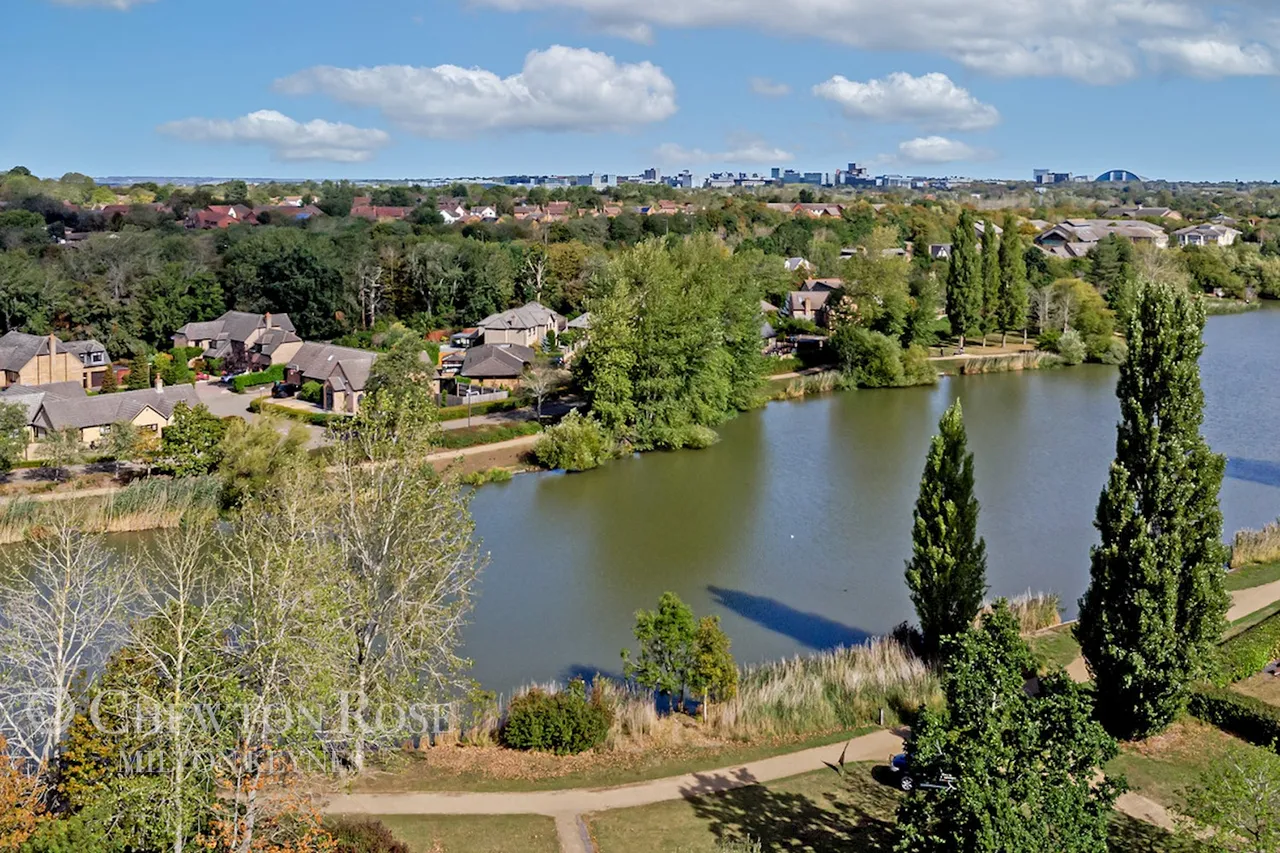 Allerford Court, Furzton, photo 42