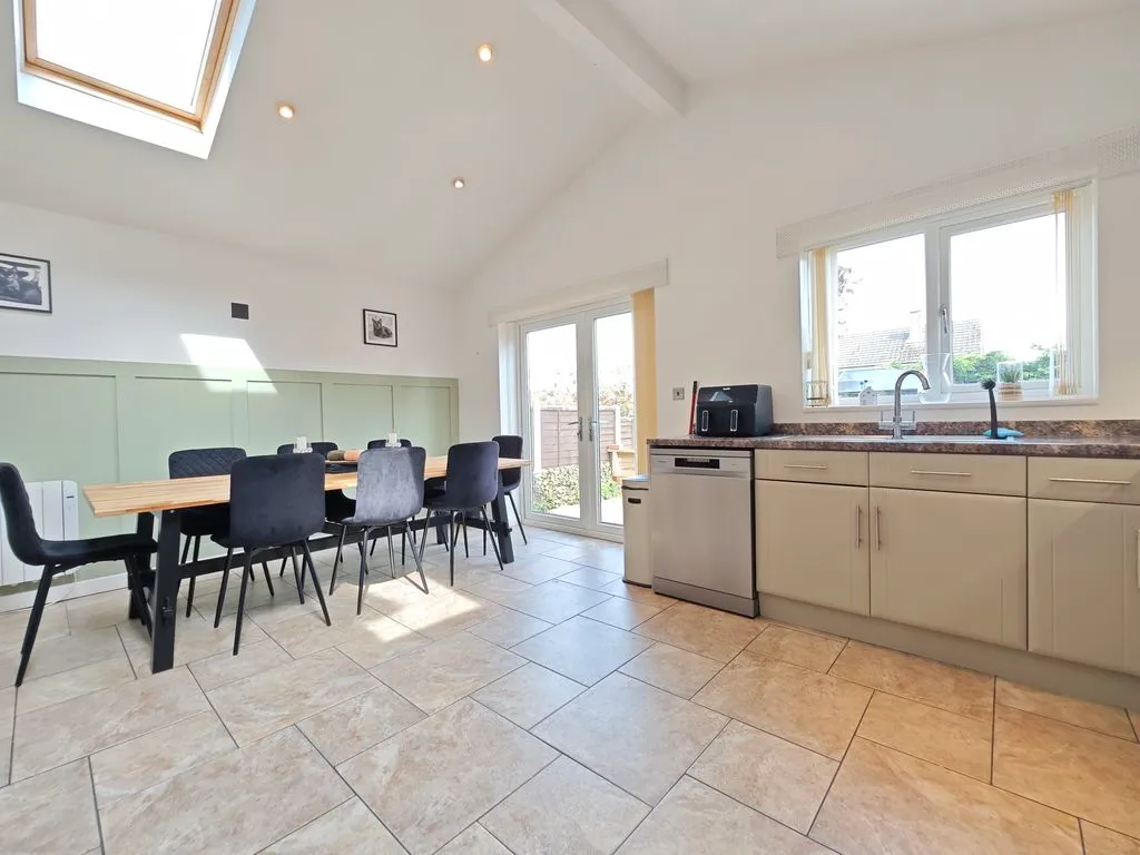 Wigton Road, Carlisle CA2 6JY, photo 10